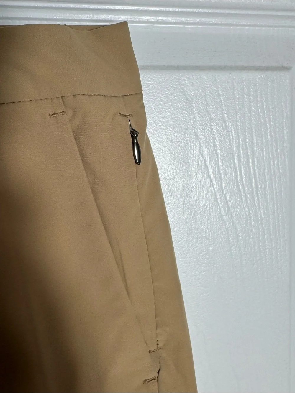 UNTUCKit traveler tech